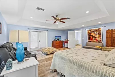 2569 Outrigger Ln, Naples, FL 34104 - Photo 13