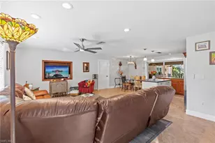 2569 Outrigger Ln, Naples, FL 34104 - Photo 11