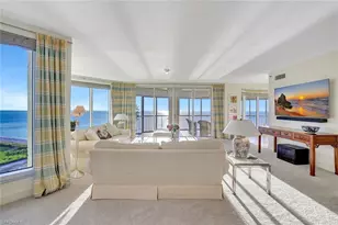 8111 Bay Colony Dr, Naples, FL 34108 - Photo 5