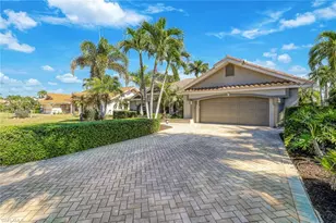 146 Muirfield Cir, Naples, FL 34113 - Photo 3