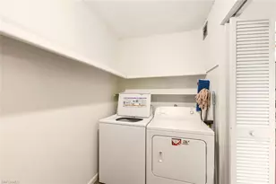 272 Palm Dr, Naples, FL 34112 - Photo 25