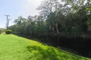 272 Palm Dr, Naples, FL 34112 - Photo 33