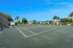 1086 Forest Lakes Dr, Naples, FL 34105 - Photo 33