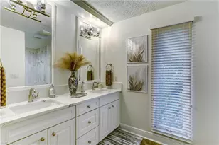 370 6th Ave S, Naples, FL 34102 - Photo 19