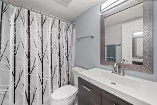 2346 Naples Trace Cir, Naples, FL 34109 - Photo 21