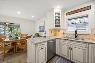 1549 Sandpiper St, Naples, FL 34102 - Photo 11