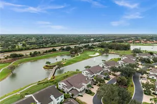 5930 3 Iron Dr, Naples, FL 34110 - Photo 27