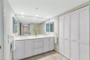 20 Seagate Dr, Naples, FL 34103 - Photo 13