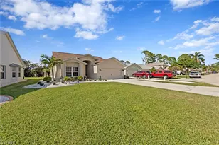 18040 Horseshoe Bay Cir, Fort Myers, FL 33967 - Photo 3