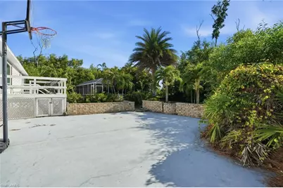 5561 Blyth Ct, Bokeelia, FL 33922 - Photo 37