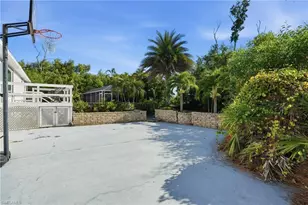 5561 Blyth Ct, Bokeelia, FL 33922 - Photo 37