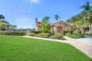 628 Woodshire Ln, Naples, FL 34105 - Photo 43