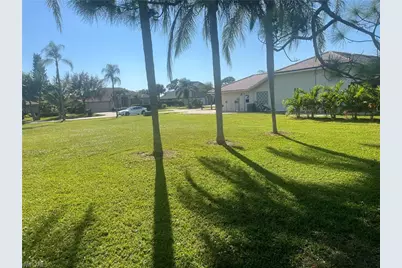 9954 Ortega Ln, Bonita Springs, FL 34135 - Photo 9