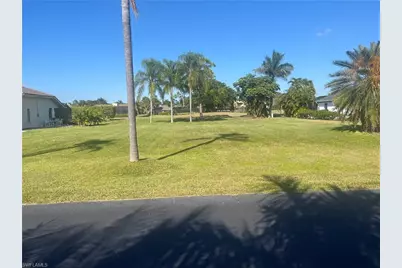 9954 Ortega Ln, Bonita Springs, FL 34135 - Photo 17