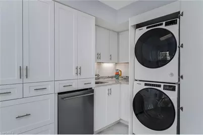 1215 Edington Pl #J1/J2, Marco Island, FL 34145 - Photo 27