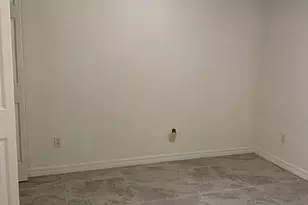 1305 Mainsail Dr, Naples, FL 34114 - Photo 9