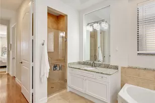 1365 Serrano Cir, Naples, FL 34105 - Photo 31