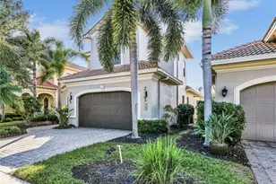 1365 Serrano Cir, Naples, FL 34105 - Photo 5