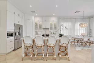 1365 Serrano Cir, Naples, FL 34105 - Photo 11