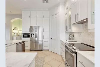 1365 Serrano Cir, Naples, FL 34105 - Photo 13