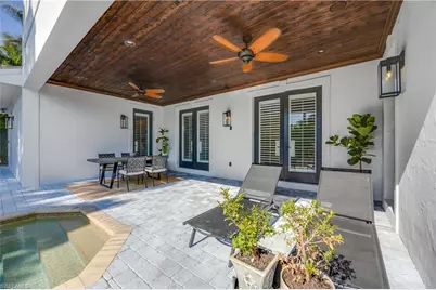 55 E Burning Tree Dr, Naples, FL 34105 - Photo 37