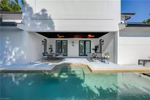 55 E Burning Tree Dr, Naples, FL 34105 - Photo 41