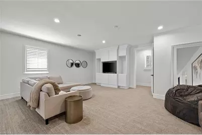 55 E Burning Tree Dr, Naples, FL 34105 - Photo 25