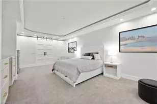 55 E Burning Tree Dr, Naples, FL 34105 - Photo 19