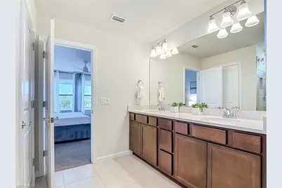 2085 Yellowfin Cir, Naples, FL 34114 - Photo 47