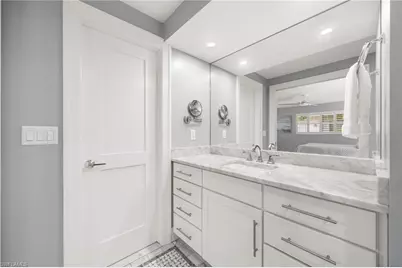 222 Harbour Dr #207, Naples, FL 34103 - Photo 19