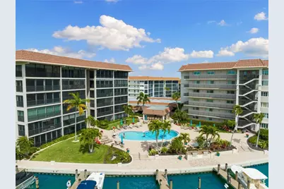 222 Harbour Dr #207, Naples, FL 34103 - Photo 37