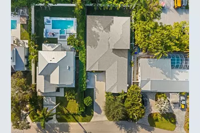 2499 10th St N, Naples, FL 34103 - Photo 37