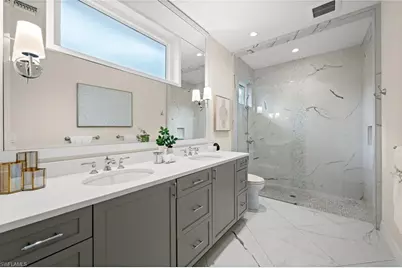 2499 10th St N, Naples, FL 34103 - Photo 23