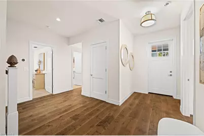 2499 10th St N, Naples, FL 34103 - Photo 5