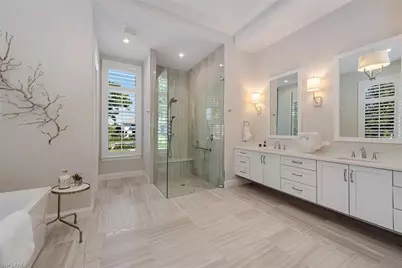16715 Enclave Cir, Naples, FL 34110 - Photo 19