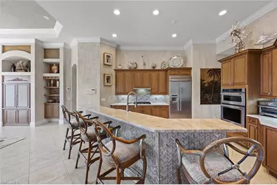 8752 Muirfield Dr, Naples, FL 34109 - Photo 13