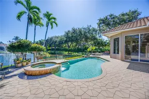 8752 Muirfield Dr, Naples, FL 34109 - Photo 35