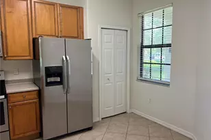 7515 Bristol Cir, Naples, FL 34120 - Photo 7