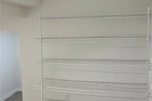 7515 Bristol Cir, Naples, FL 34120 - Photo 23