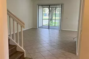 7515 Bristol Cir, Naples, FL 34120 - Photo 5