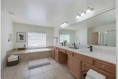 2029 Fairmont Ln, Naples, FL 34120 - Photo 17