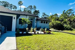 2604 20th Ave NE, Naples, FL 34120 - Photo 3