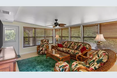 9817 Pennsylvania Ave, Bonita Springs, FL 34135 - Photo 13