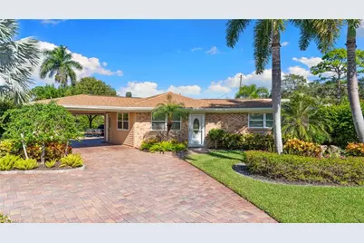 9817 Pennsylvania Ave, Bonita Springs, FL 34135 - Photo 3