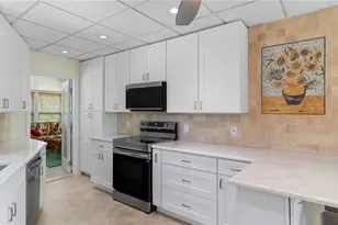 9817 Pennsylvania Ave, Bonita Springs, FL 34135 - Photo 9