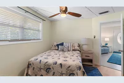 9817 Pennsylvania Ave, Bonita Springs, FL 34135 - Photo 19