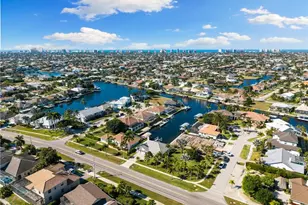 72 N Barfield Dr, Marco Island, FL 34145 - Photo 43