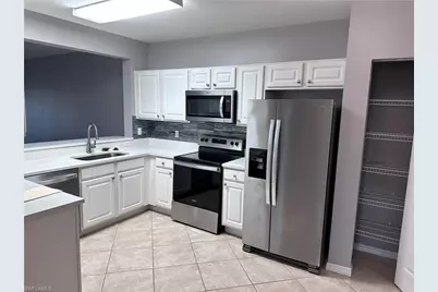 10000 Maddox Ln #321, Bonita Springs, FL 34135 - Photo 5