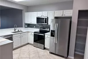 10000 Maddox Ln, Bonita Springs, FL 34135 - Photo 5