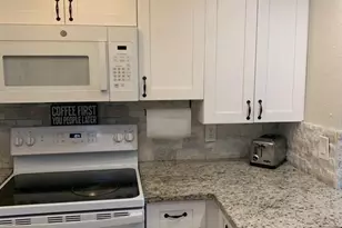 8224 Key Royal Cir, Naples, FL 34119 - Photo 7